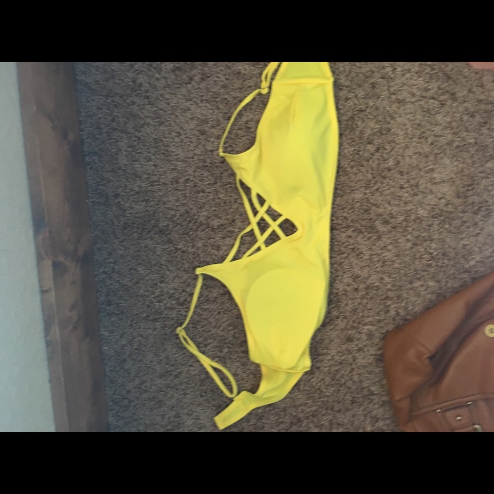 Bathing suit top XL